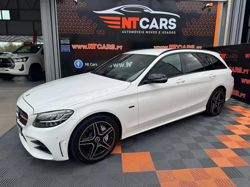 Branco Usado 2021 Mercedes C300e Edition Carrinha | € 29.750 (Caro) - Imagem 1/4