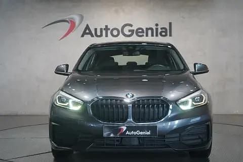 Usado BMW 116 Advantage 116 HP (85 kW) 2021 Cinza Citadino