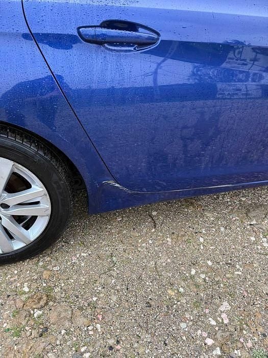 Usado Peugeot 308 SW Active 102 HP (75 kW) 2019 Carrinha