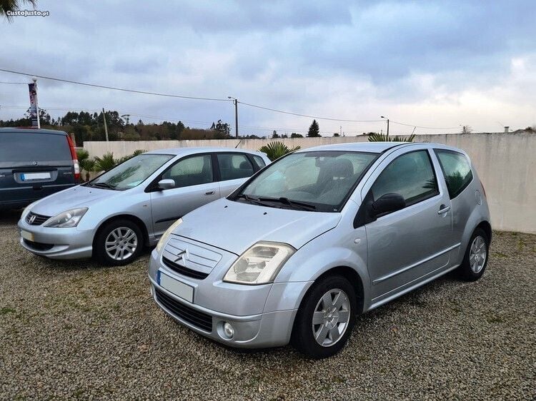 Cinza Usado 2007 Citroën C2 Citadino | € 3.900 (Bom preço) - Imagem 1/1