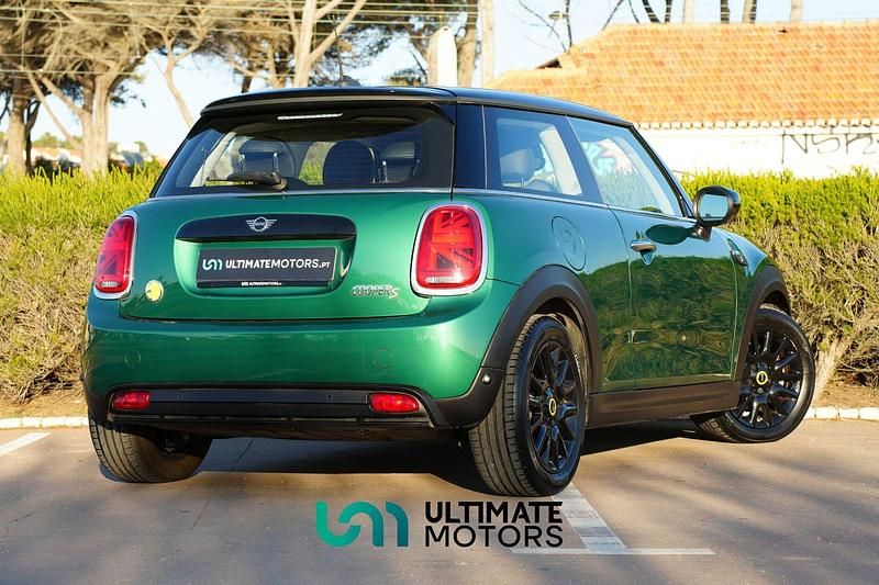 Usado Mini Cooper SE 135 kW (184 HP) 2024 Verde Citadino