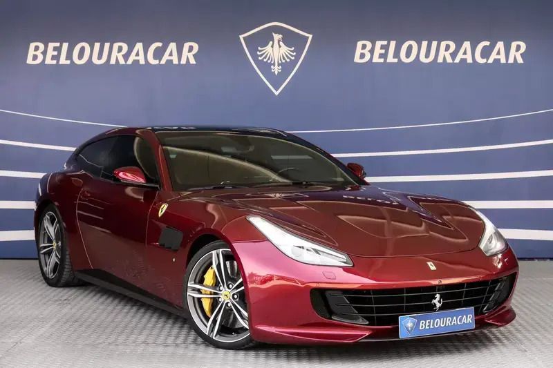 Usado Ferrari GTC4Lusso 690 HP (507 kW) 2017 Branco Carrinha