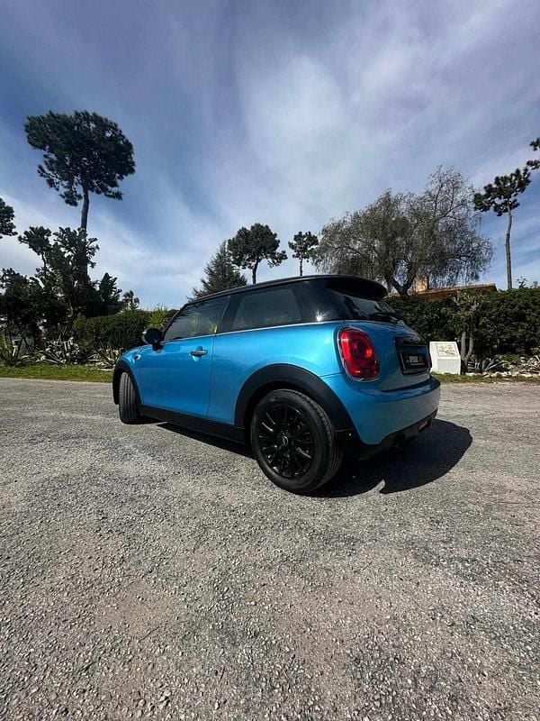 Usado Mini Cooper 136 HP (100 kW) 2015 Azul Citadino
