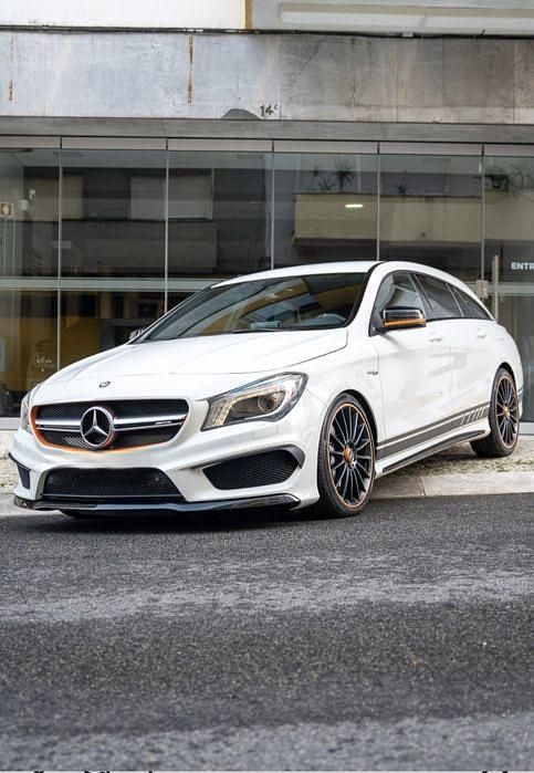 Usado 2016 Mercedes CLA45 AMG AMG | € 35.500 (Super Preço) - Imagem 1/4