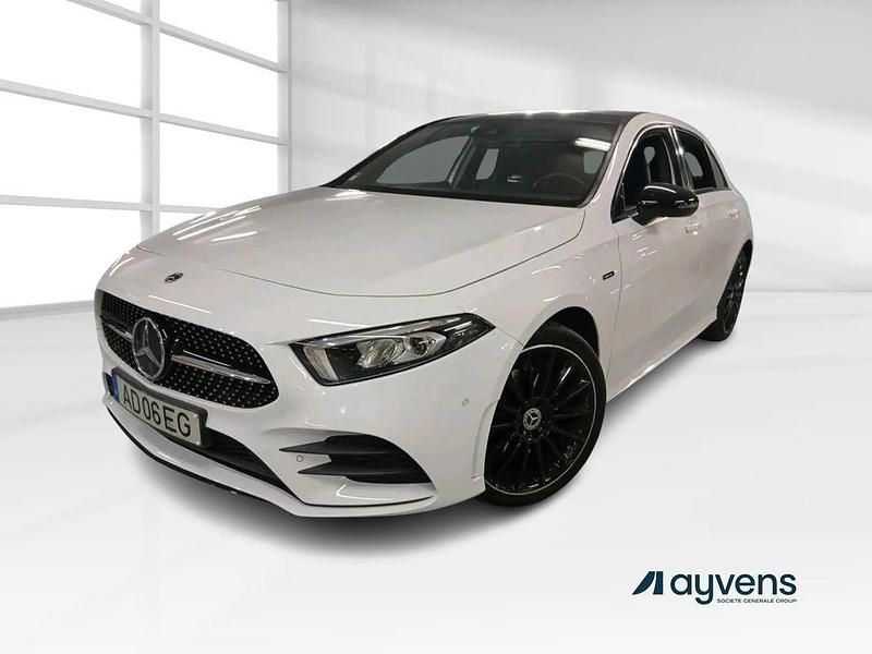 Branco Usado 2020 Mercedes A250 Style | € 26.600 (Preço justo) - Imagem 1/4