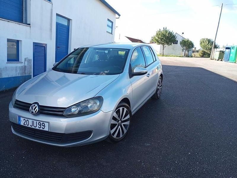 Usado 2010 VW Golf VI Trendline Citadino | € 6.400 (Preço justo) - Imagem 1/4