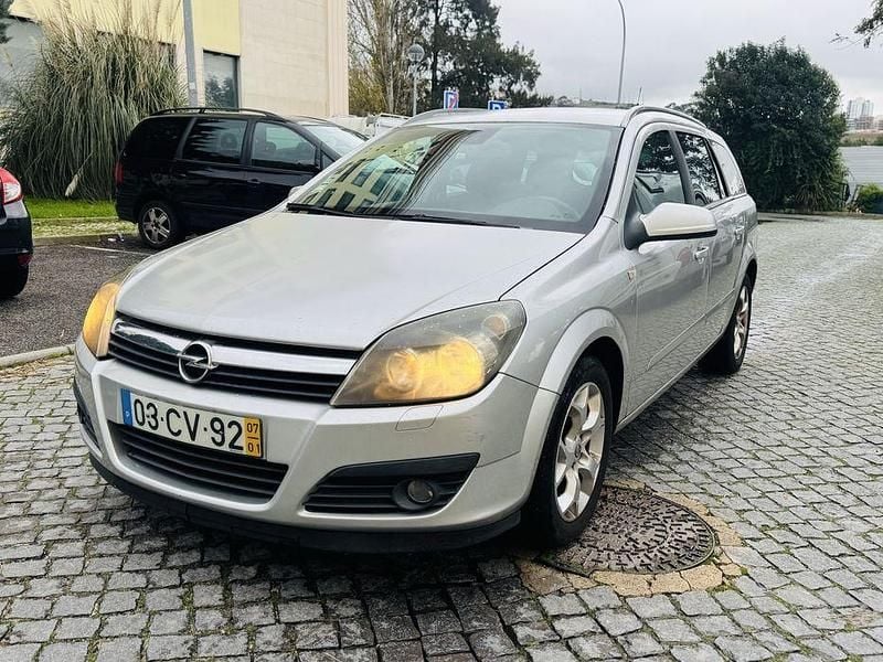 Usado 2007 Opel Astra Sedan | € 1.980 (Bom preço) - Imagem 1/4