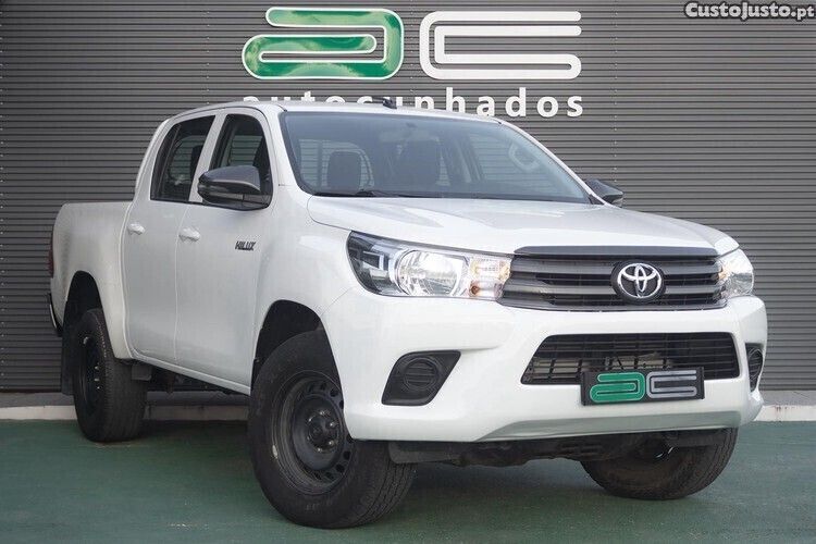 Branco Usado 2018 Toyota HiLux Pickup | € 28.750 (Preço justo) - Imagem 1/1