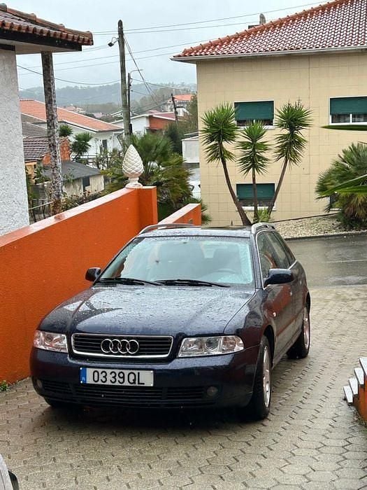 Usado 1999 Audi A4 S-Line Sedan | € 1.950 (Super Preço) - Imagem 1/4