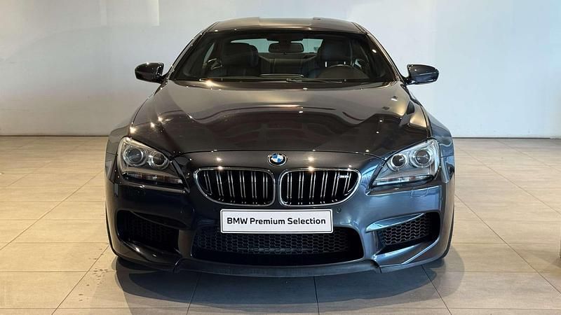 Usado BMW M6 Shadowline 560 HP (411 kW) 2014 Cinza singapore metalizada Coupé