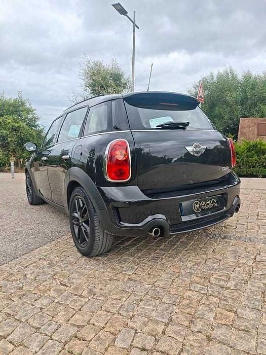 Usado 2011 Mini Cooper S Countryman SUV | € 12.000 - Imagem 1/4