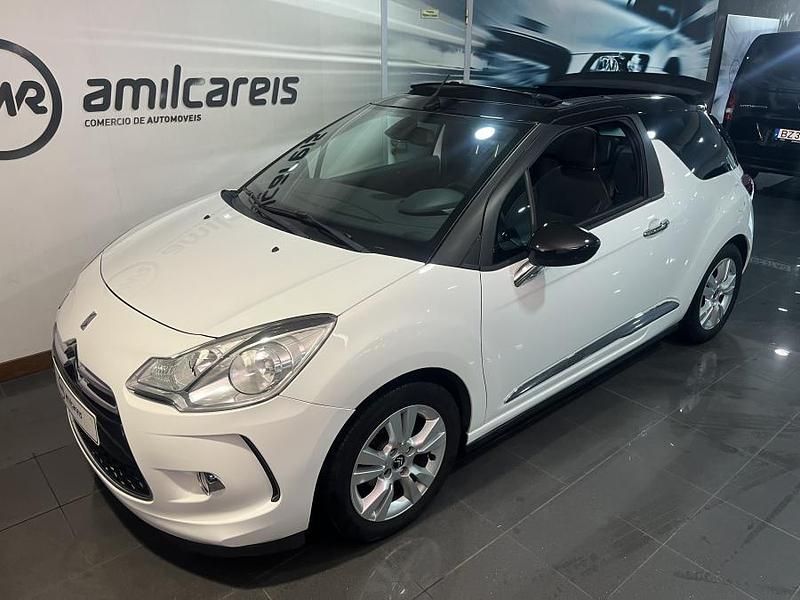 Usado Citroën DS3 Chic 92 HP (67 kW) 2013 Branco Citadino