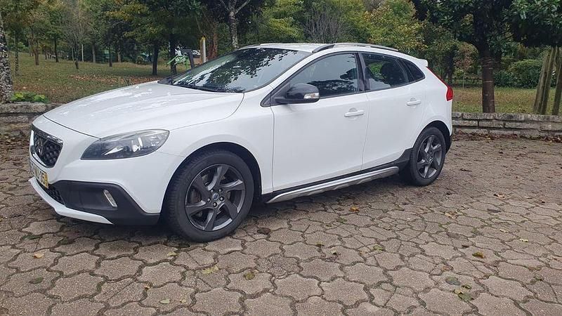 Usado 2013 Volvo V40 CC Carrinha | € 8.750 (Super Preço) - Imagem 1/4