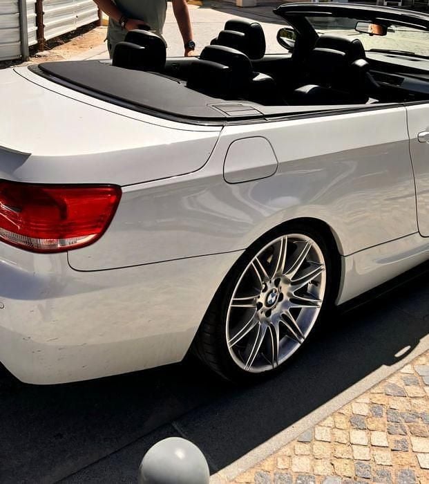 Usado BMW 320 177 HP (130 kW) 2010 Cabrios