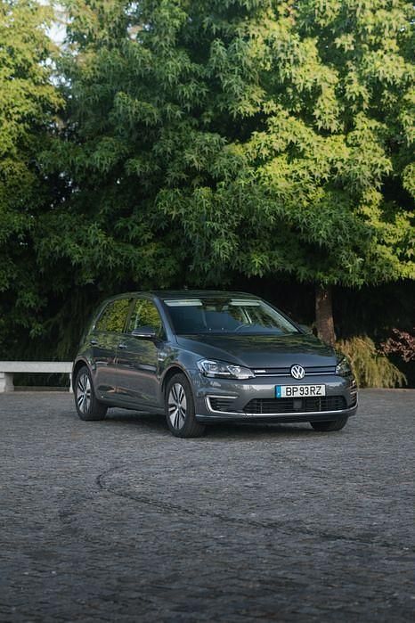 Usado 2019 VW e-Golf Citadino | € 15.250 (Preço justo) - Imagem 1/4