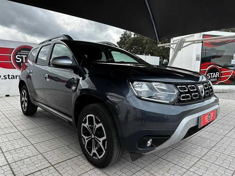 Cinza Usado 2020 Dacia Duster Prestige SUV | € 19.950 (Caro) - Imagem 1/4