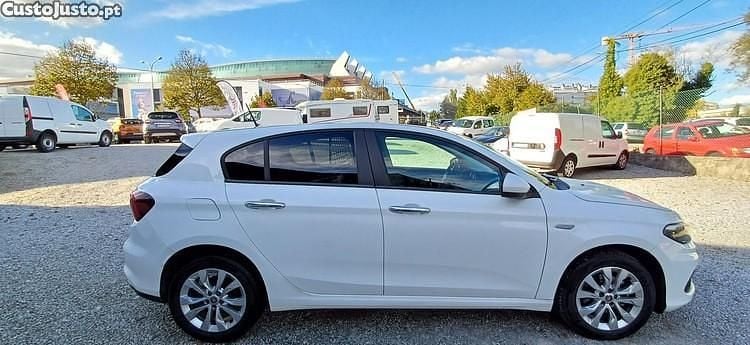 Branco Usado 2021 Fiat Tipo Van | € 12.800 (Preço justo) - Imagem 1/1