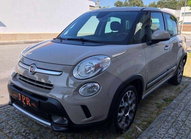 Outra Usado 2014 Fiat 500L Trekking Monovolume | € 10.990 (Preço elevado) - Imagem 1/4