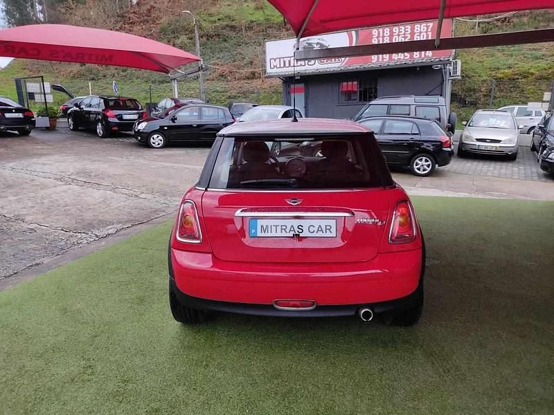 Usado Mini Cooper D Hatch 109 HP (80 kW) 2010 Vermelho Citadino