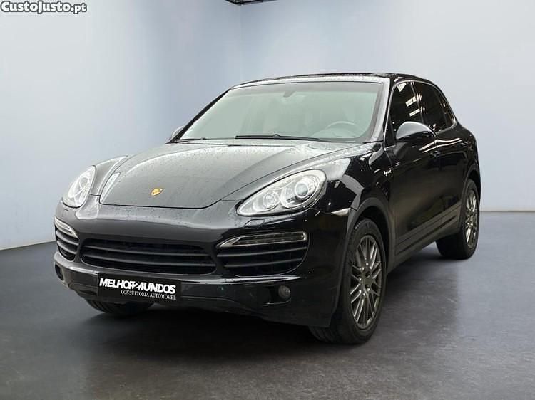Preto Usado 2011 Porsche Cayenne S E-Hybrid SUV | € 32.990 (Preço justo) - Imagem 1/1