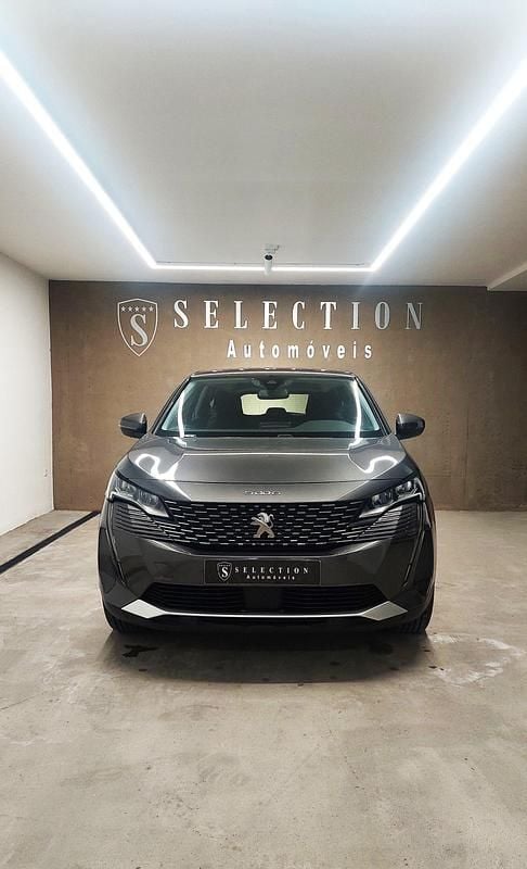 Usado Peugeot 5008 Active 130 HP (95 kW) 2021 Cinza SUV