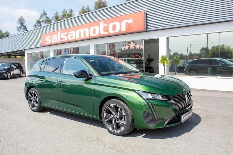 Verde Usado 2023 Peugeot 308 Allure | € 23.900 (Preço justo) - Imagem 1/4