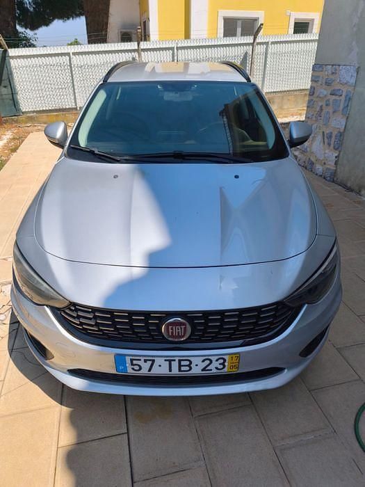 Usado 2017 Fiat Tipo Carrinha | € 6.000 - Imagem 1/4
