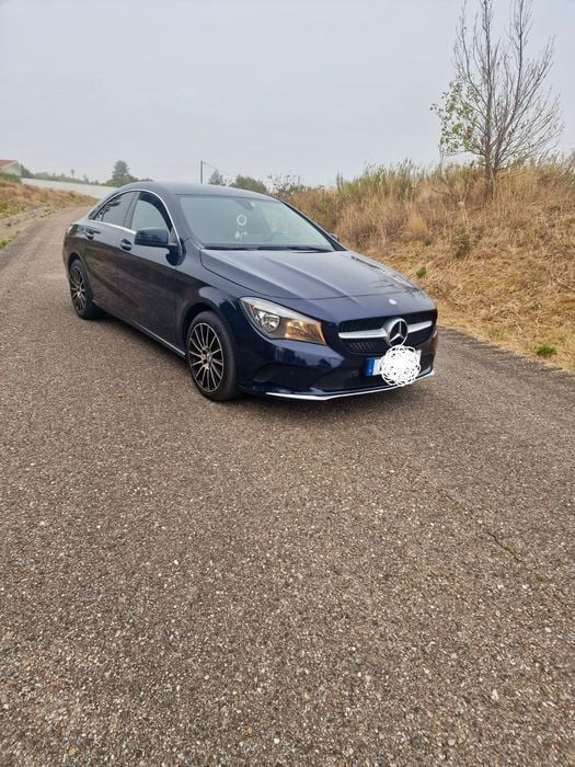 Usado Mercedes CLA180 120 HP (88 kW) 2017 Sedan