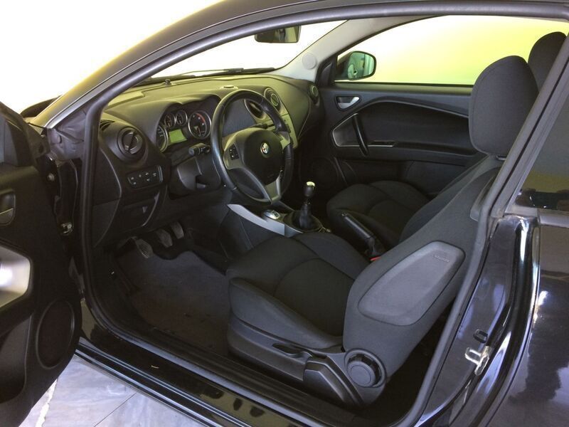 Usado Alfa Romeo MiTo Distinctive 95 HP (69 kW) 2013 Preto Citadino