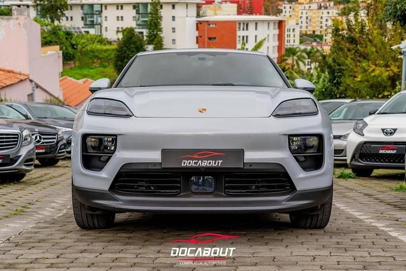 Usado Porsche Macan 300 kW (408 HP) 2024 Cinzento SUV