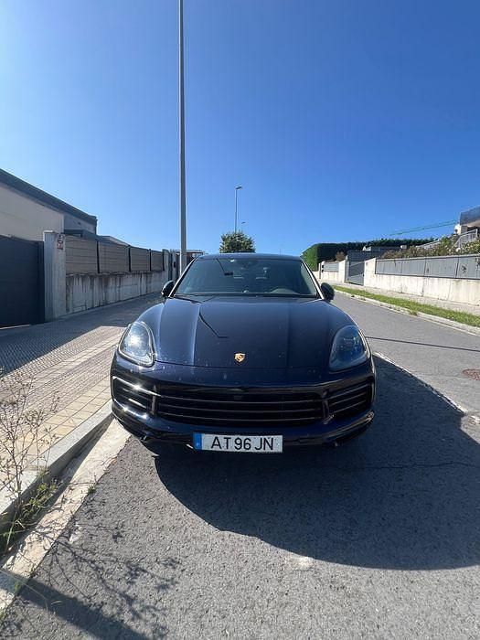 Usado 2022 Porsche Cayenne SUV | € 92.000 (Caro) - Imagem 1/4