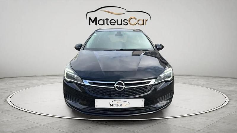 Usado Opel Astra Sport 136 HP (100 kW) 2018 Preto Carrinha