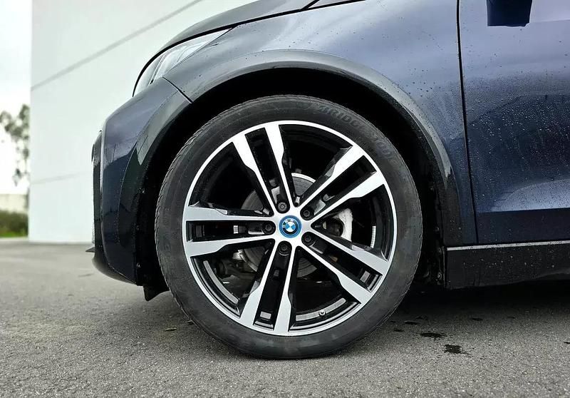 Usado BMW i3 135 kW (184 HP) 2019 Azul escuro Citadino