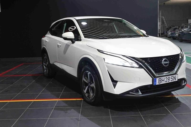 Branco Usado 2024 Nissan Qashqai N-Connecta SUV | € 29.990 (Preço justo) - Imagem 1/4