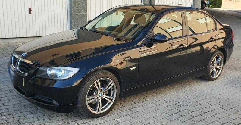 Preto Usado 2006 BMW 320 Sedan | € 10.000 (Preço justo) - Imagem 1/4