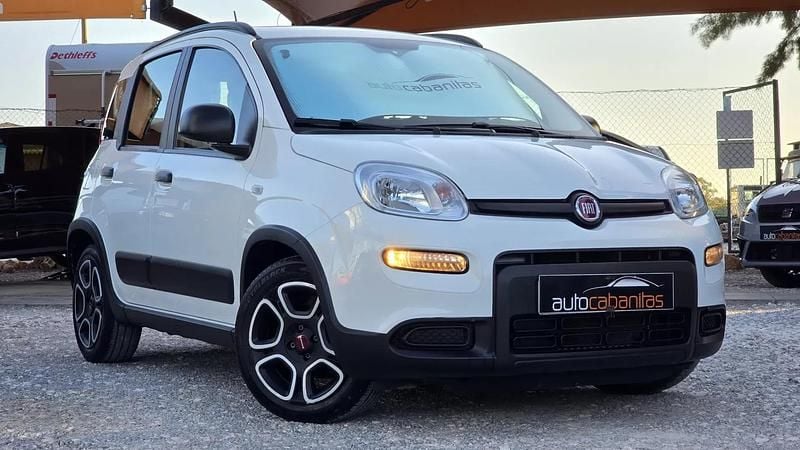 Usado Fiat Panda City Life 70 HP (51 kW) 2022 Branco Citadino