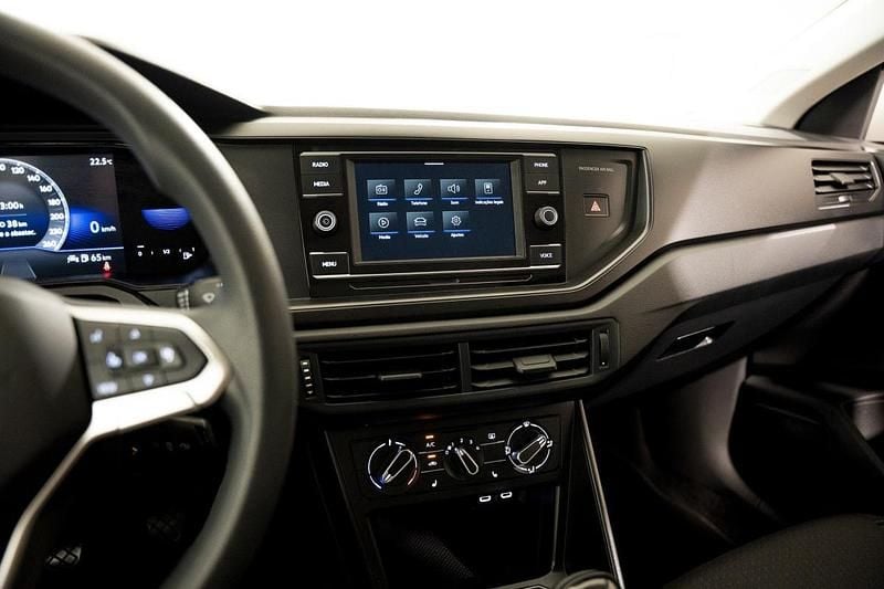 Usado VW Taigo Life 95 HP (69 kW) 2022 Cinza SUV