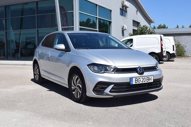 Cinzento Usado 2023 VW Polo | € 19.000 (Preço justo) - Imagem 1/4