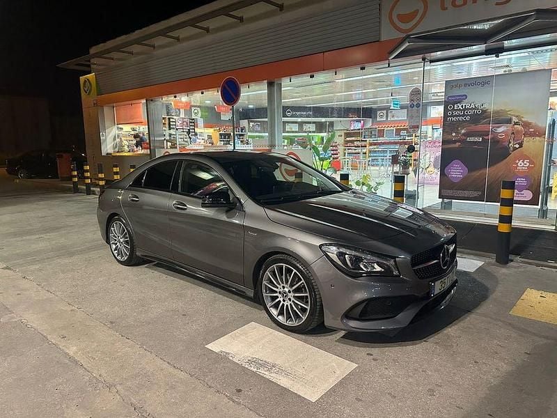 Usado 2017 Mercedes CLA200 AMG Sedan | € 25.000 (Preço justo) - Imagem 1/4