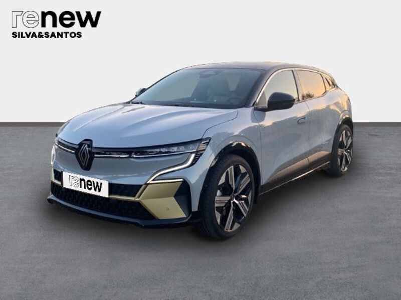 Cinzento Usado 2023 Renault Mégane Iconic Citadino | € 38.500 (Caro) - Imagem 1/1
