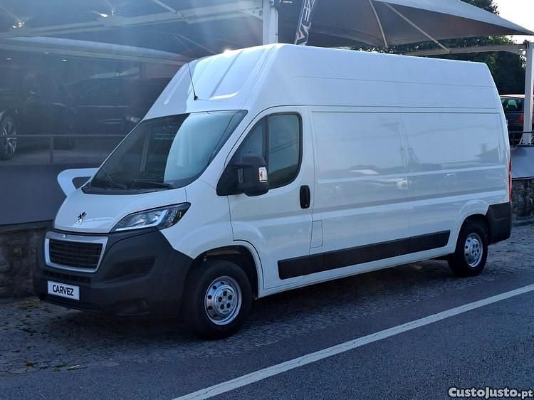 Branco Usado 2020 Peugeot Boxer Van | € 17.900 (Preço justo) - Imagem 1/1