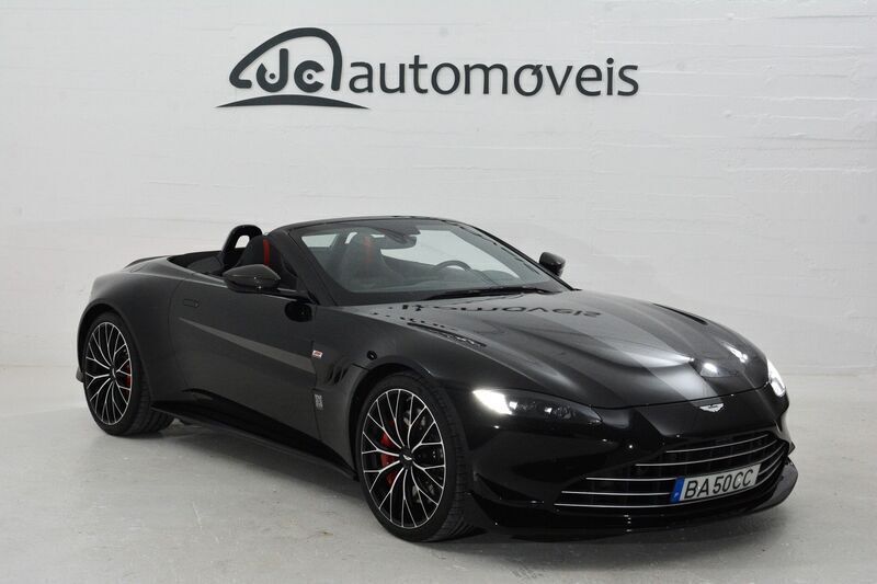 Preto Usado 2023 Aston Martin V8 Vantage Coupé | € 215.000 - Imagem 1/4