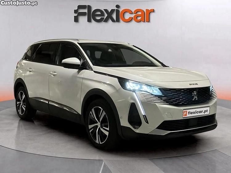 Branco Usado 2021 Peugeot 5008 Allure Monovolume | € 21.990 (Bom preço) - Imagem 1/1