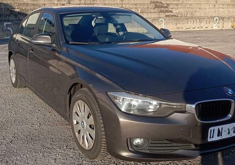 Usado BMW 316 115 HP (84 kW) 2012 Sedan