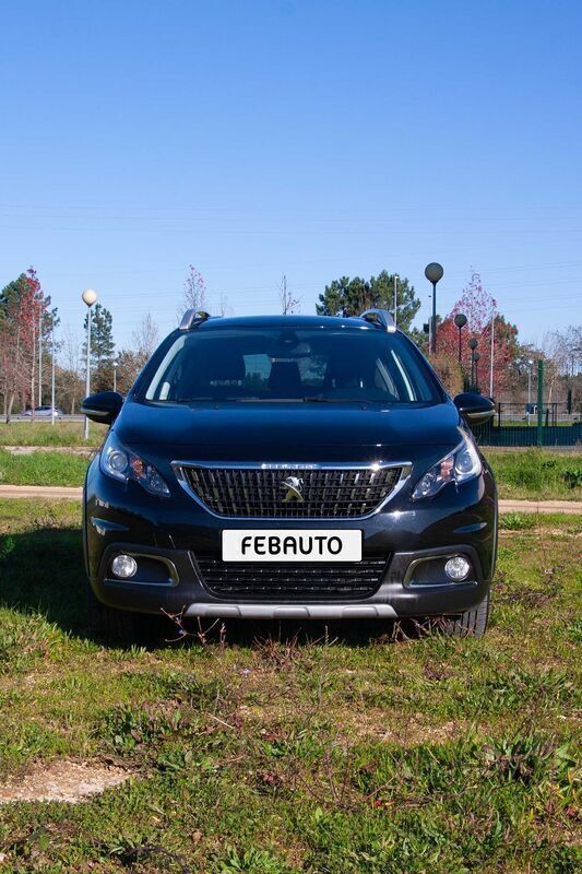Preto Usado 2017 Peugeot 2008 Allure SUV | € 14.900 (Preço elevado) - Imagem 1/4