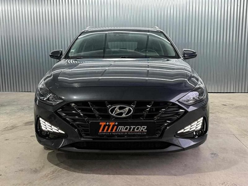 Usado Hyundai i30 136 HP (100 kW) 2021 Cinzento Carrinha