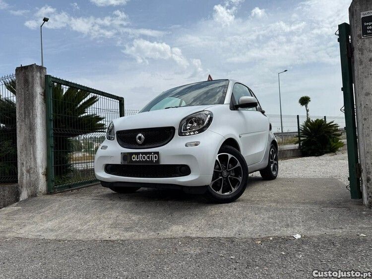Branco Usado 2016 Smart ForTwo Coupé Passion Coupé | € 10.160 (Preço justo) - Imagem 1/1
