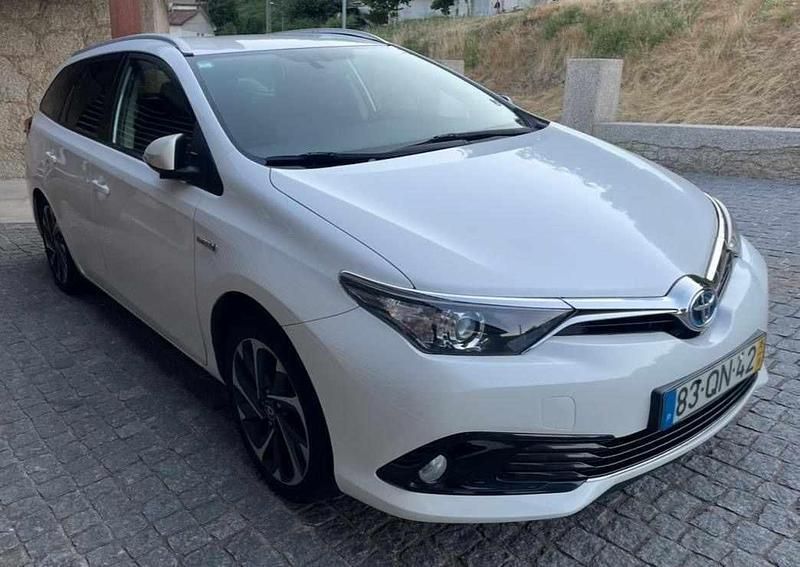 Branco Usado 2015 Toyota Auris Carrinha | € 15.250 (Preço justo) - Imagem 1/4
