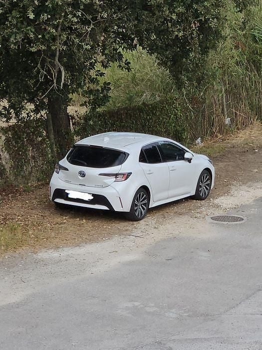 Usado Toyota Corolla Comfort 122 HP (89 kW) 2022 Sedan