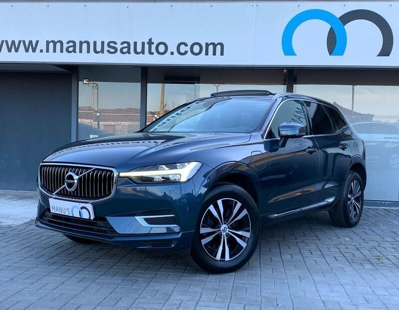 Azul Usado 2021 Volvo S60 Inscription Sedan | € 36.500 - Imagem 1/4